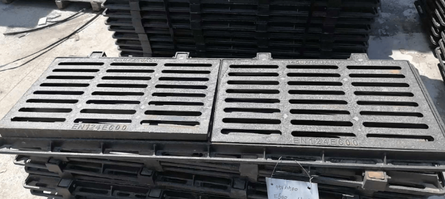 秦安球墨铸铁连体双篦展示